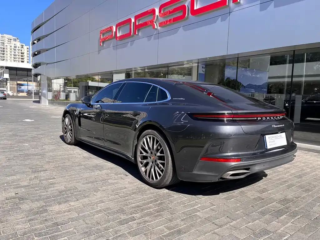 Porsche Panamera — фото 5