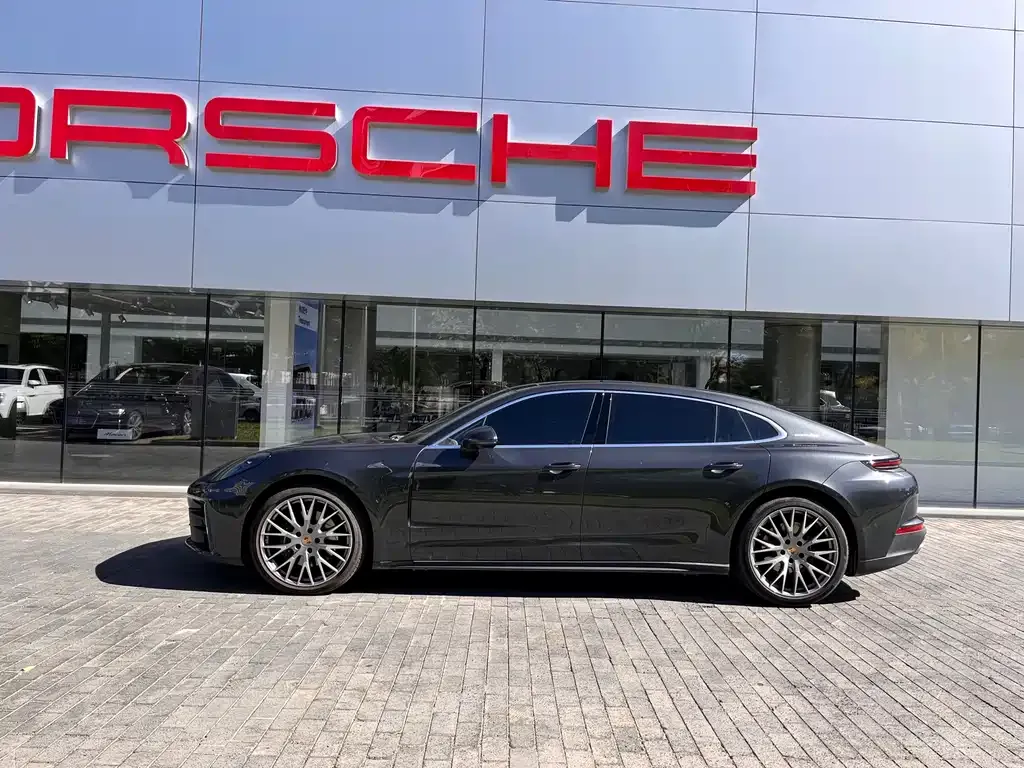 Porsche Panamera — фото 4