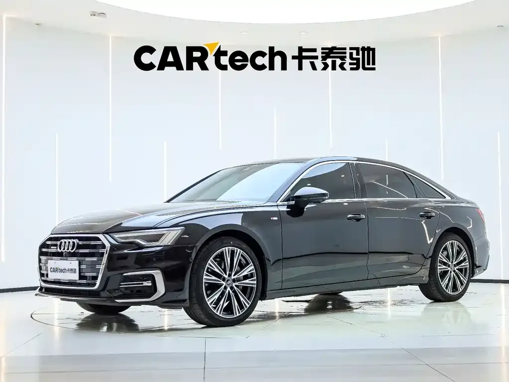 Audi A6L — фото 1