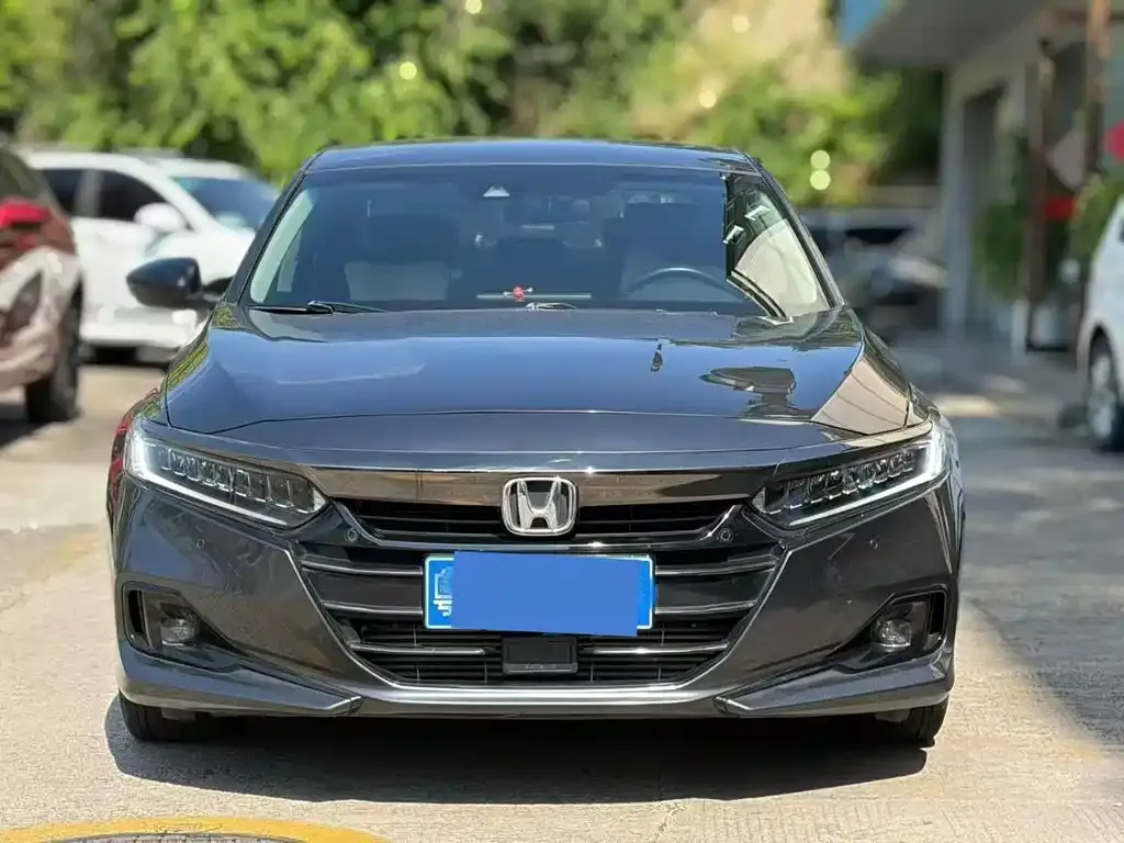 Honda Accord — фото 5