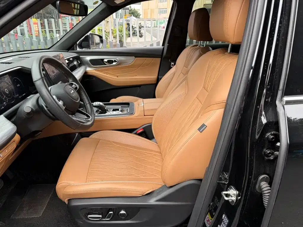 GAC Motor Trumpchi GS8 — фото 4