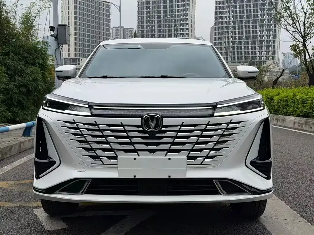 Changan CS75 PLUS — фото 6