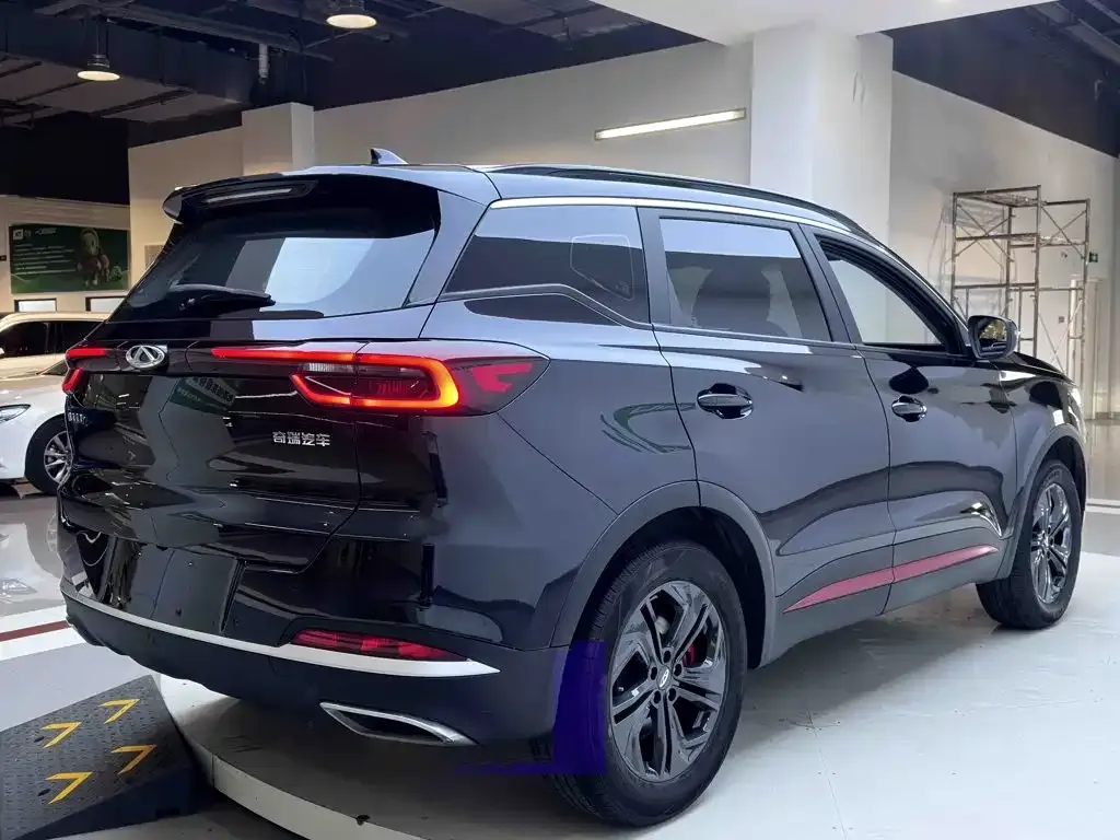 Chery Tiggo 7 — фото 4