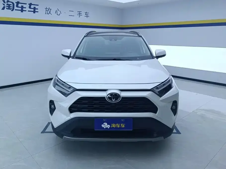 Toyota RAV4 — фото 2