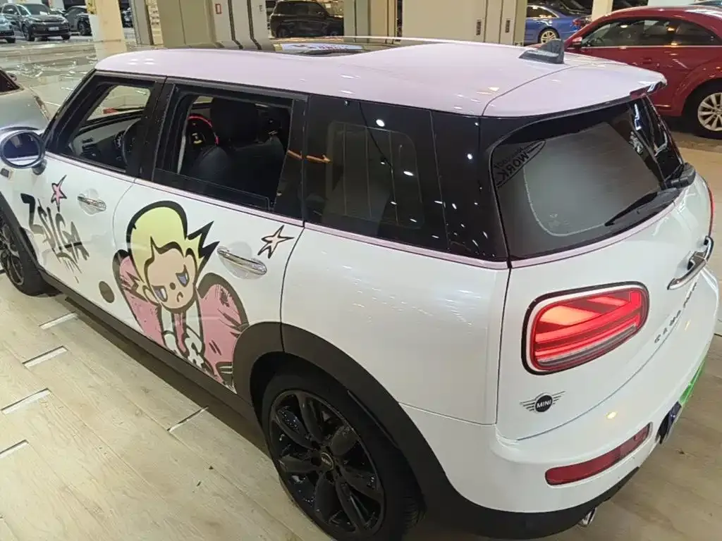 MINI Clubman — фото 7