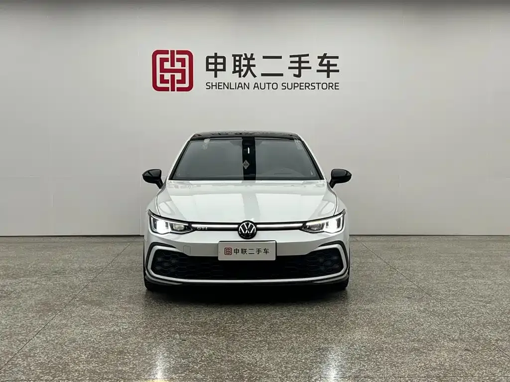 Volkswagen Golf GTI — фото 8
