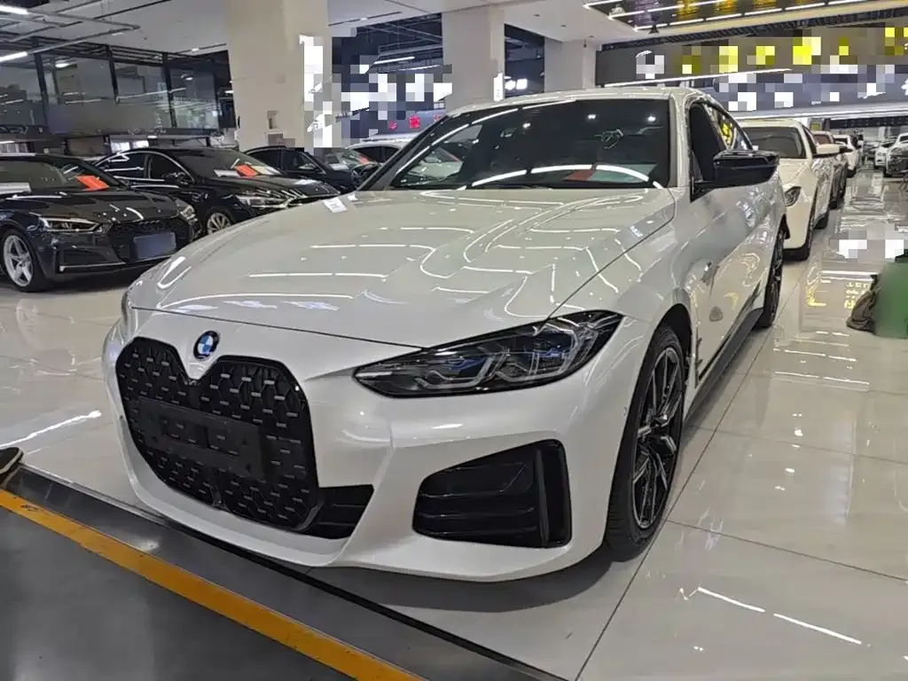 BMW 4 Series — фото 1