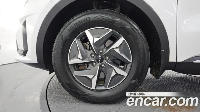 Kia Sorento — фото 7