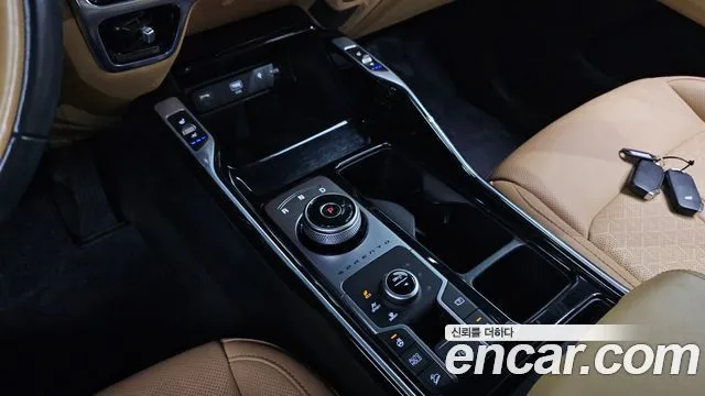 Kia Sorento — фото 9
