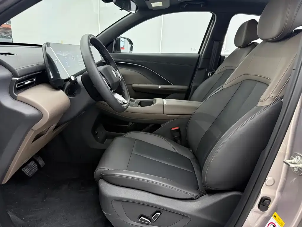 Changan CS55PLUS — фото 3