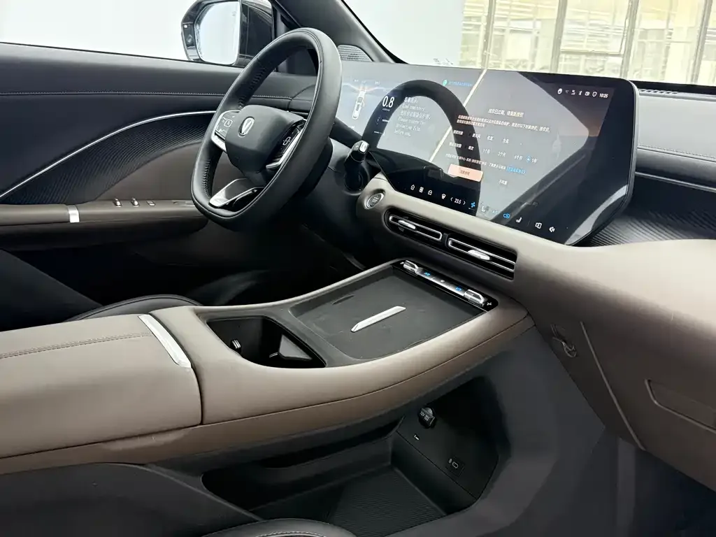 Changan CS55PLUS — фото 10