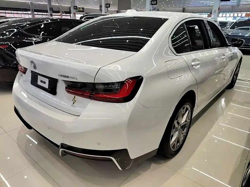 BMW i3 — фото 2