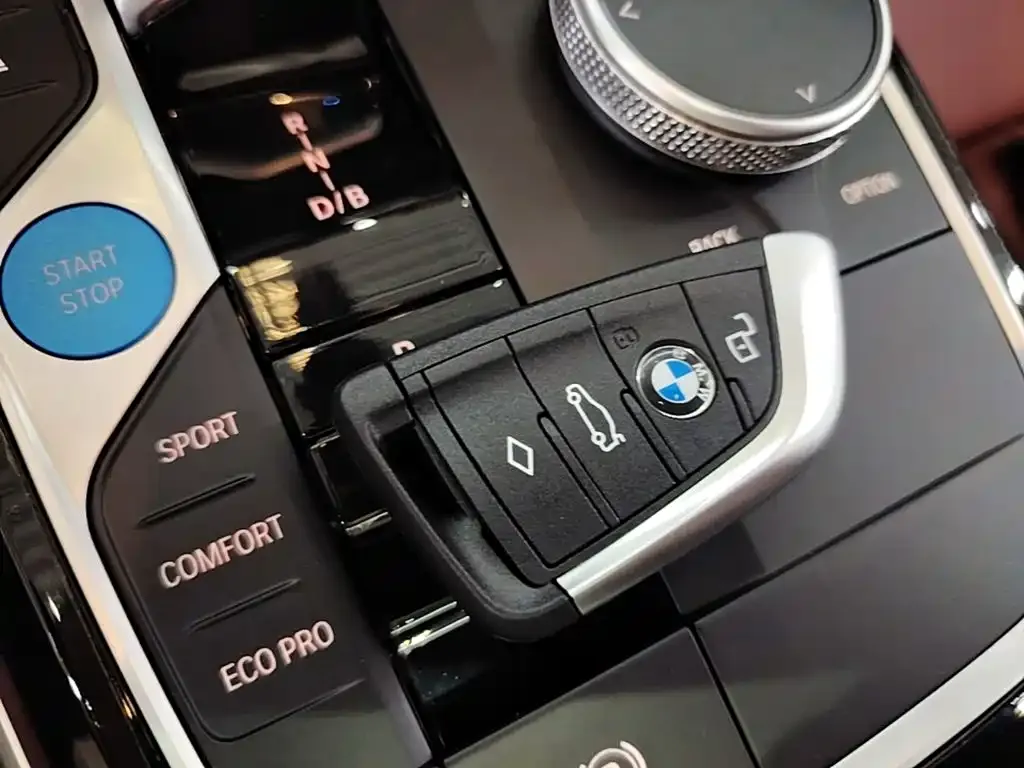 BMW i3 — фото 8