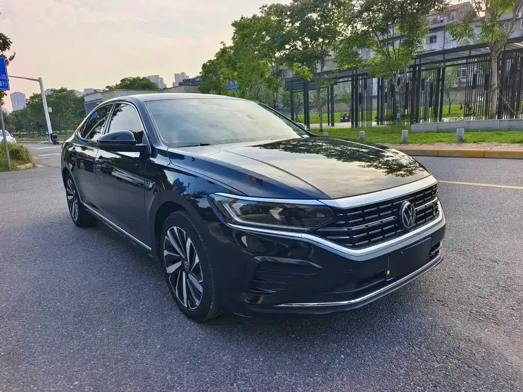 Volkswagen Passat — фото 2