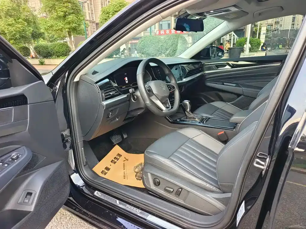 Volkswagen Passat — фото 7