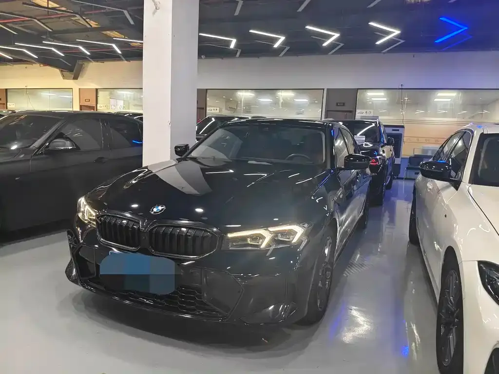 BMW 3 Series — фото 1