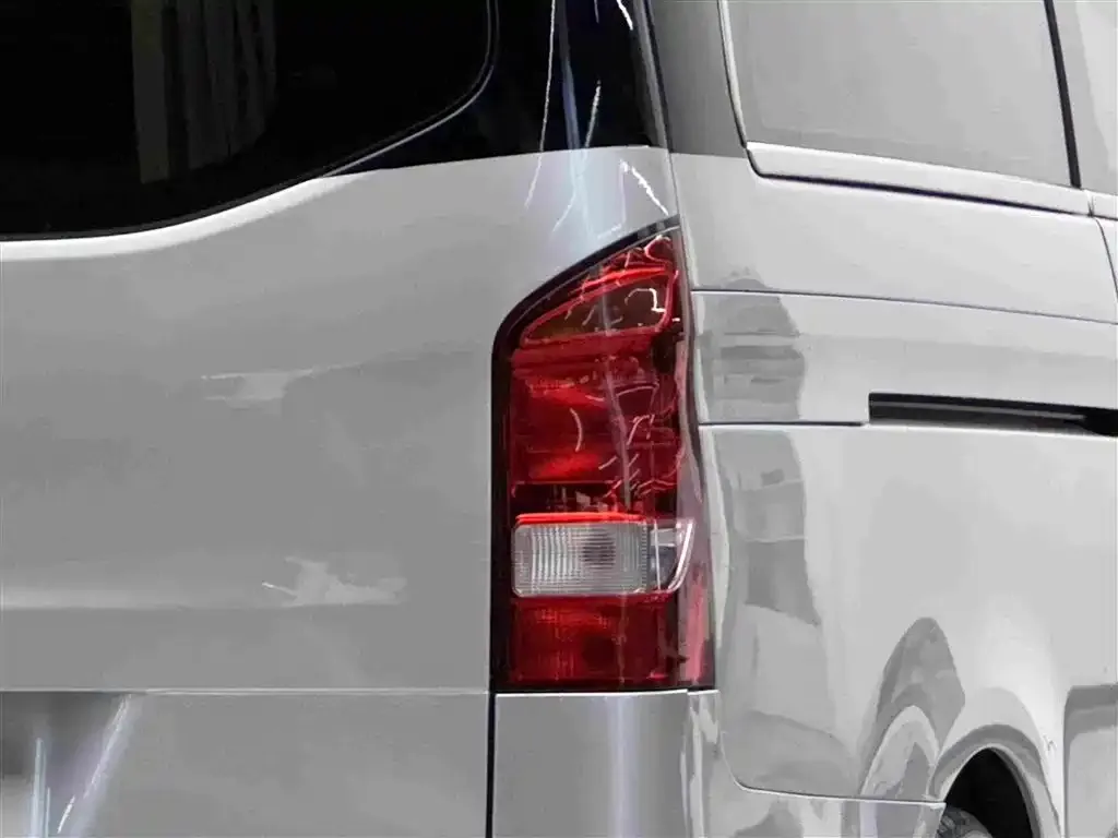 Mercedes-Benz Vito — фото 2