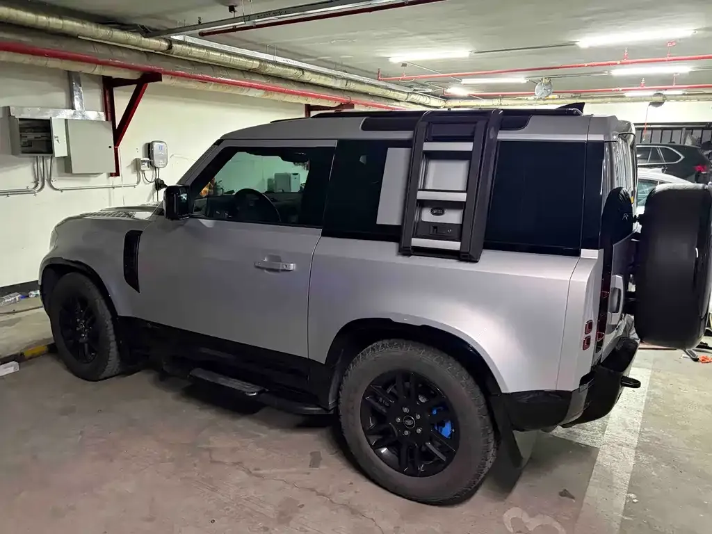 Land Rover Defender — фото 3