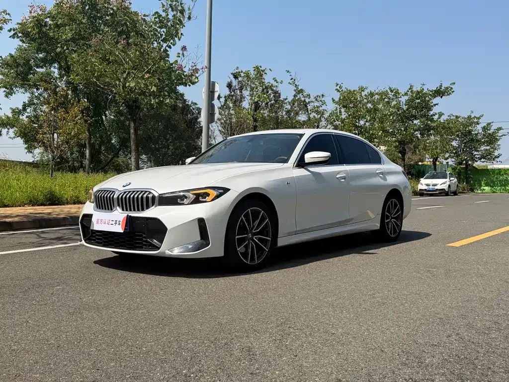 BMW 3 Series — фото 1