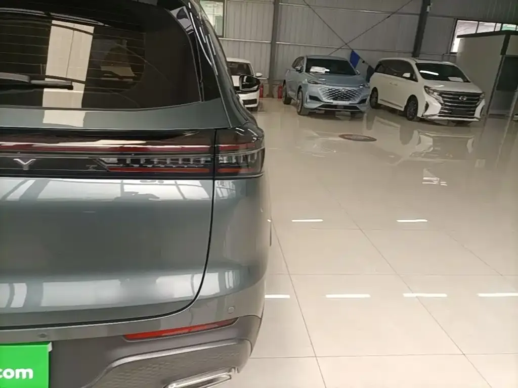 Chery Tiggo 8 PLUS — фото 9