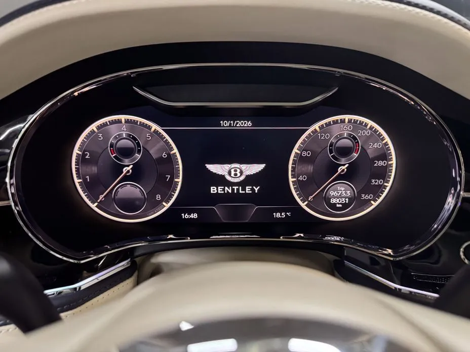 Bentley Flying Spur — фото 3