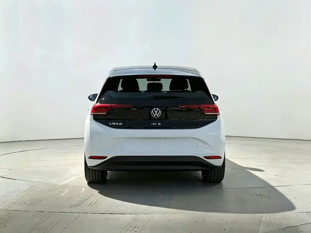 Volkswagen ID.3 — фото 3