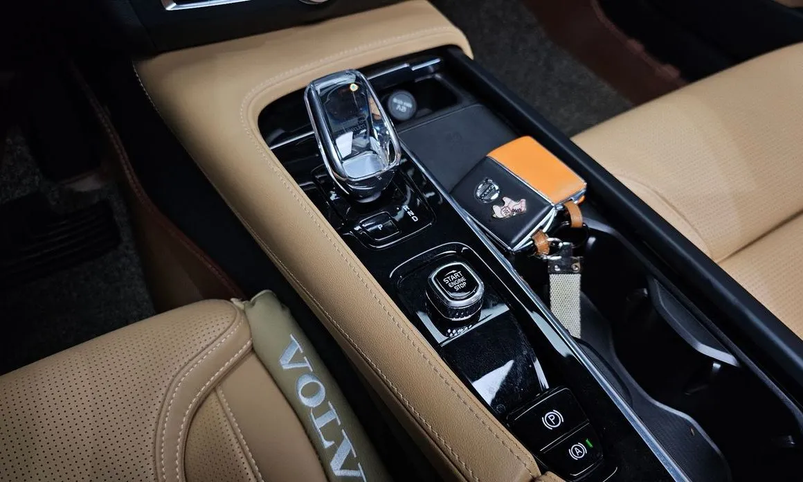 Volvo S90 — фото 10