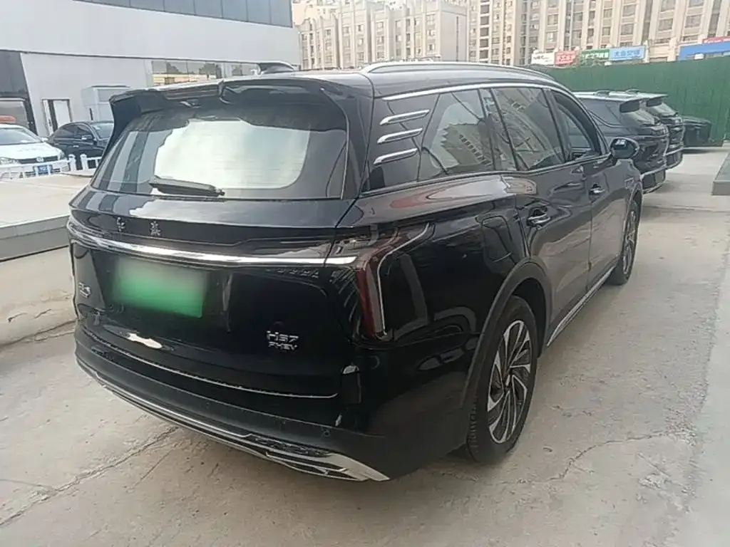 Hongqi HS7 PHEV — фото 7