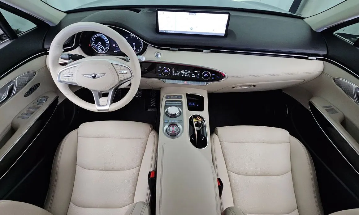 Genesis GV70 — фото 10