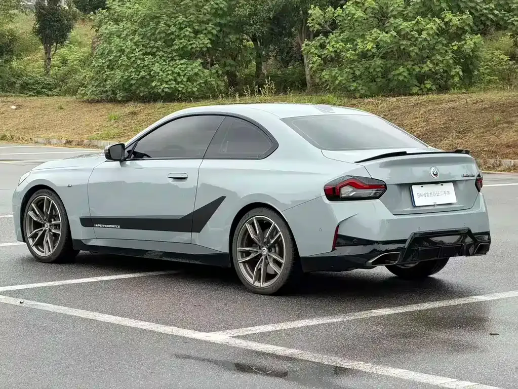 BMW M240i — фото 8