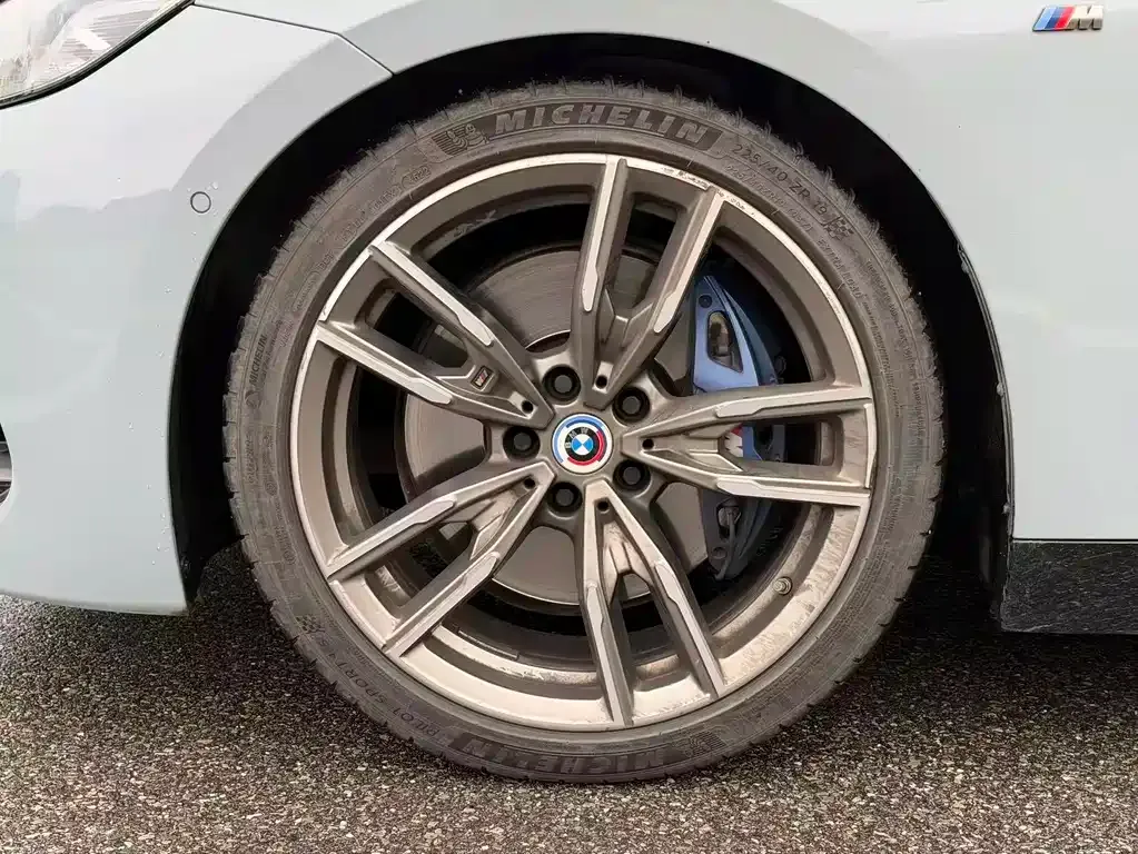 BMW M240i — фото 2