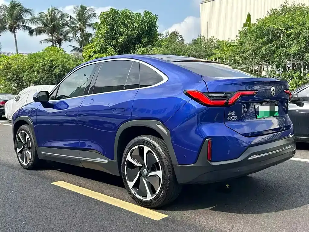 NIO EC6 — фото 9