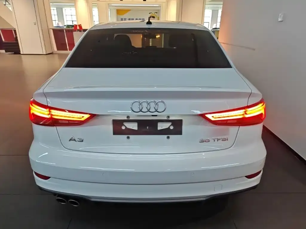 Audi A3 — фото 2