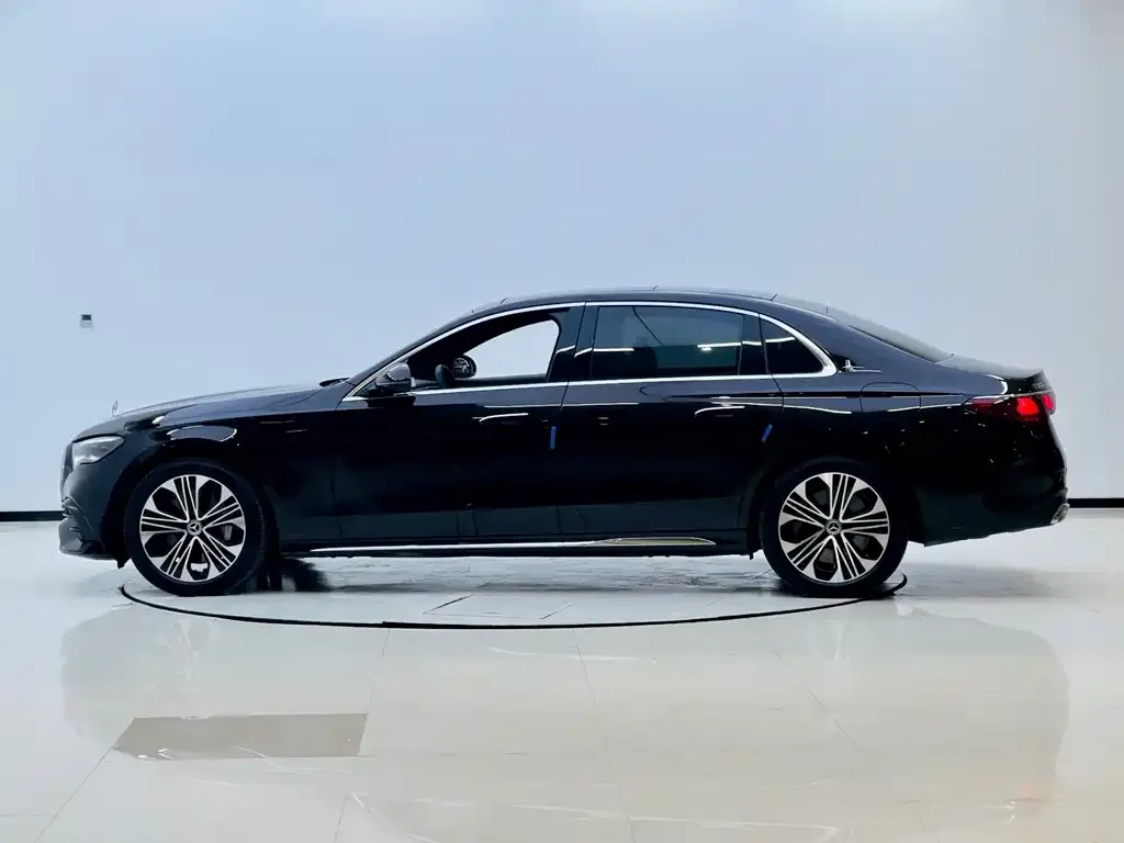 Mercedes-Benz E-Class New Energy — фото 3