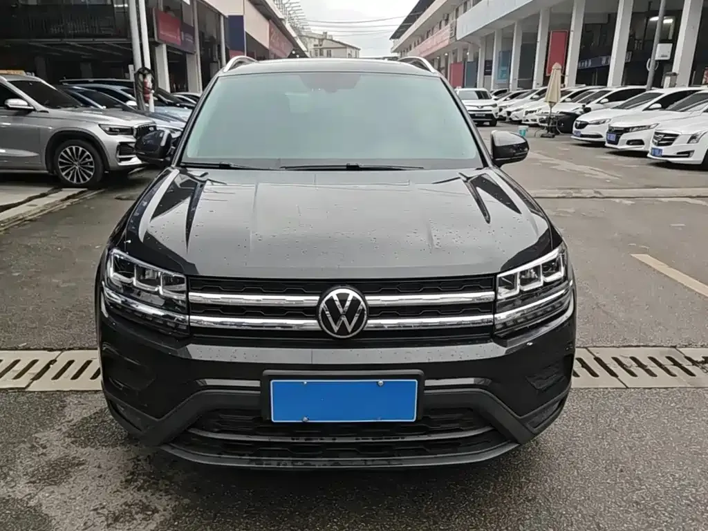 Volkswagen Tharu — фото 4