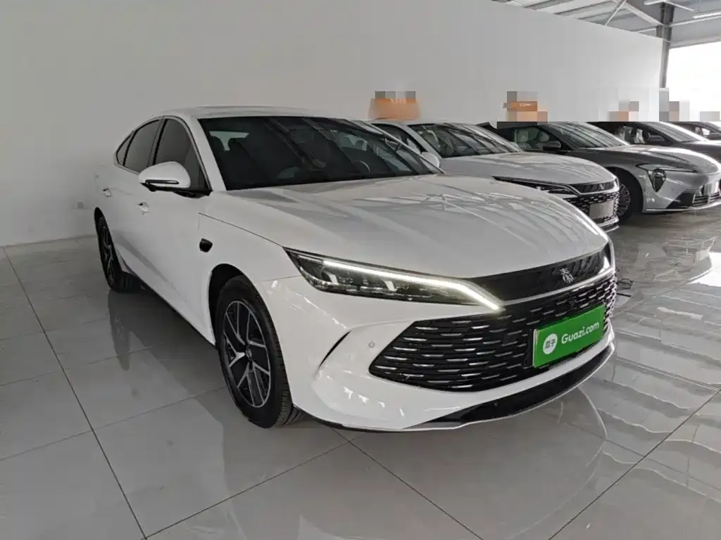 BYD Qin L — фото 9