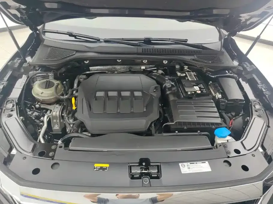 Volkswagen Passat — фото 6
