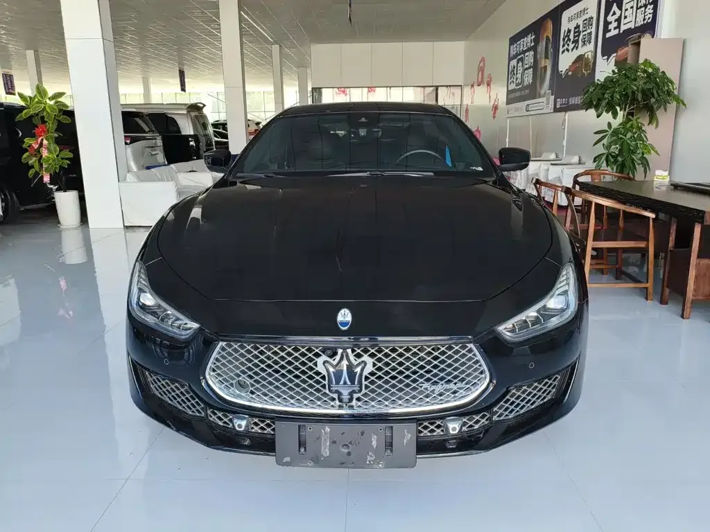 Maserati Ghibli — фото 7