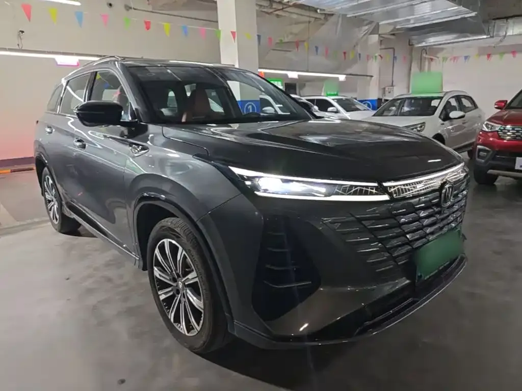 Changan CS75 PLUS — фото 4