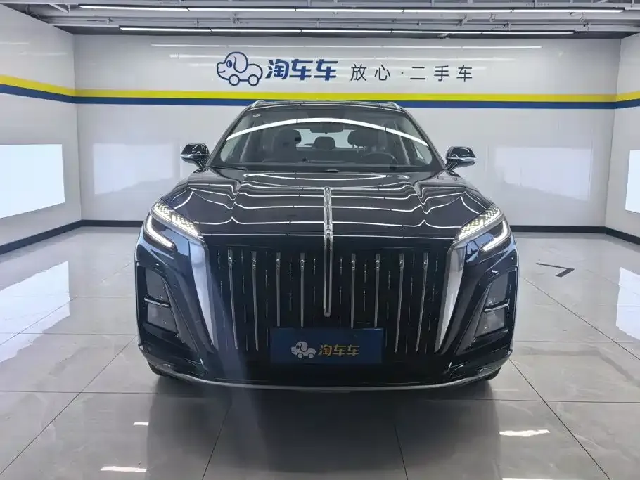 Hongqi HS3 PHEV — фото 10