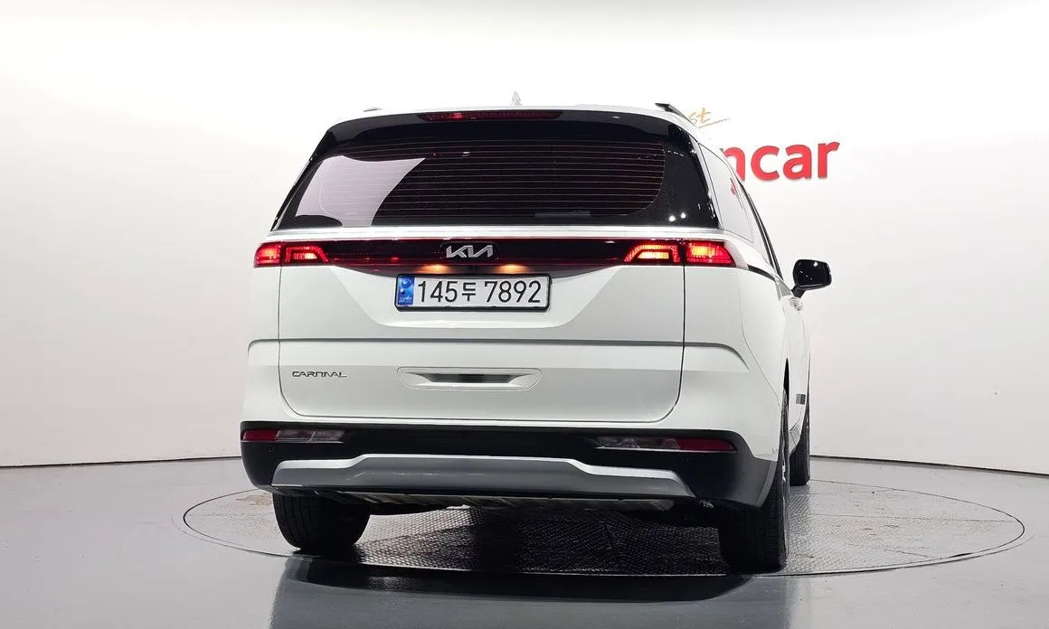 Kia Carnival — фото 2