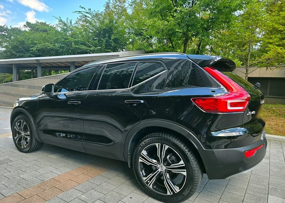 Volvo XC40 — фото 2
