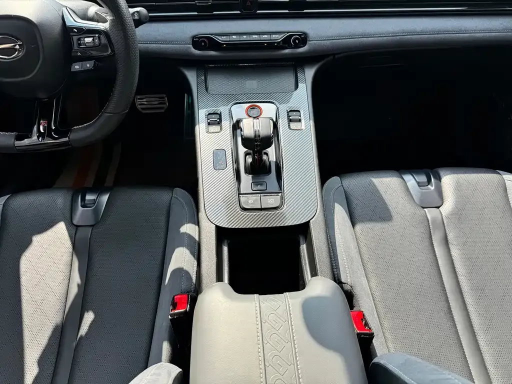 GAC Motor Shadow Leopard — фото 8