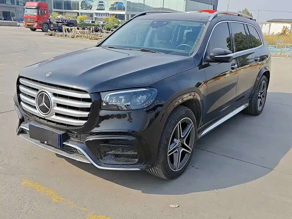 Mercedes-Benz GLS — фото 1