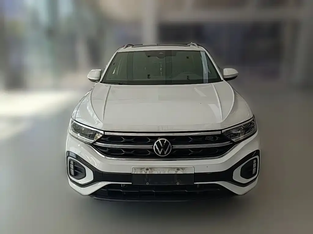 Volkswagen T-Roc — фото 8