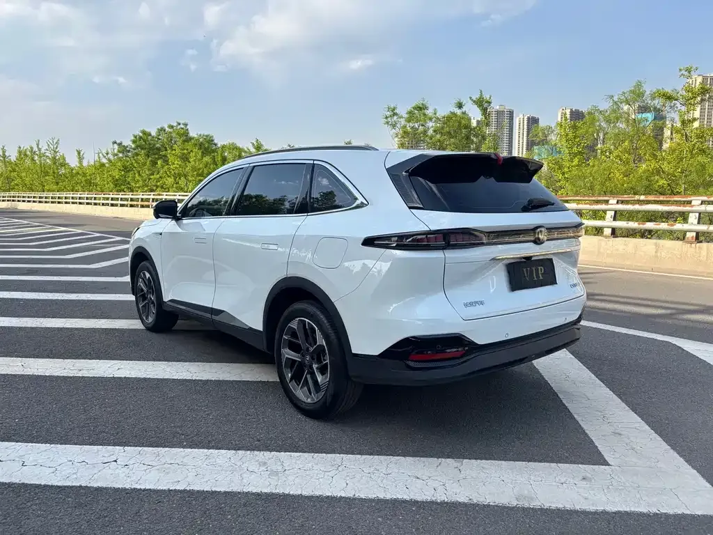 Changan CS75 PLUS — фото 6