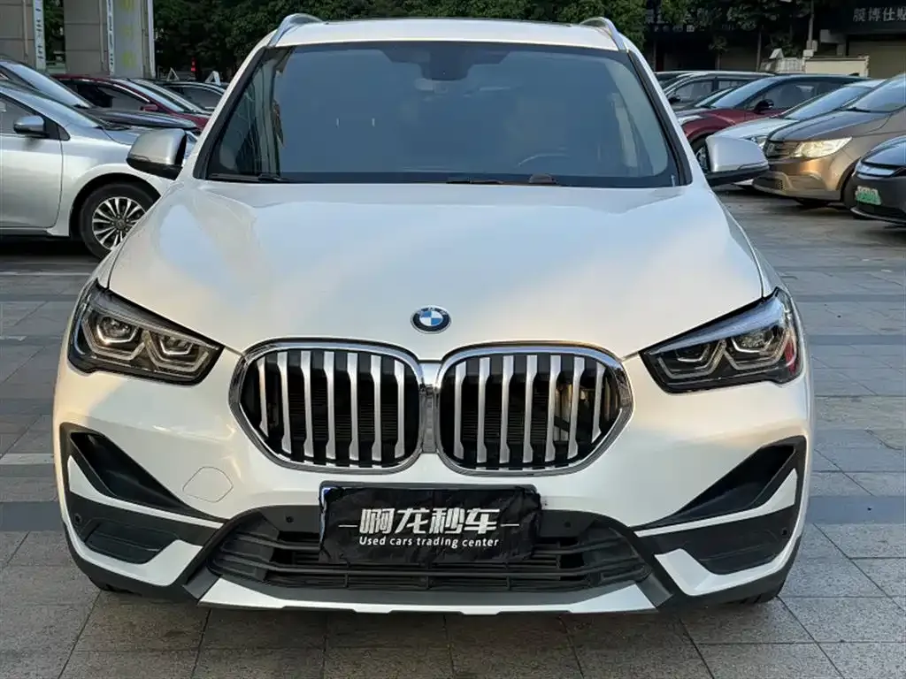 BMW X1 — фото 2