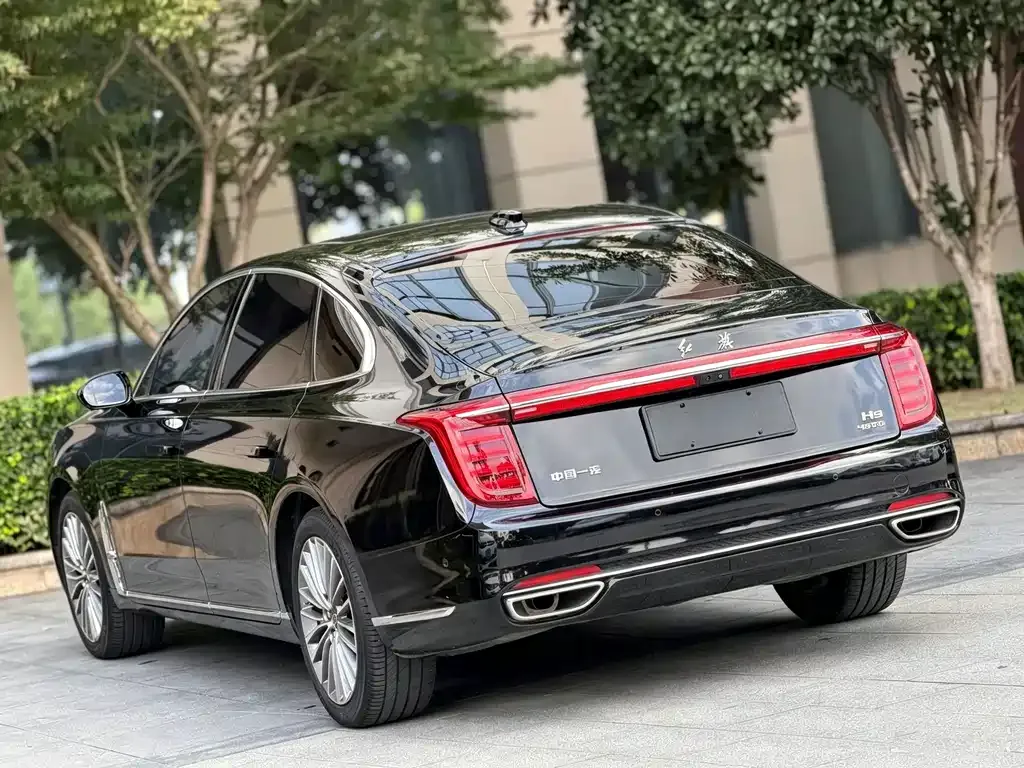 Hongqi H9 — фото 4