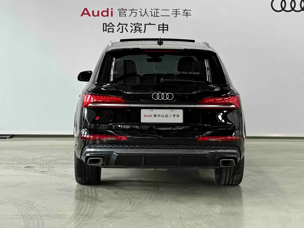 Audi Q7 — фото 8