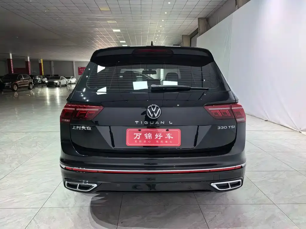Volkswagen Tiguan L — фото 7